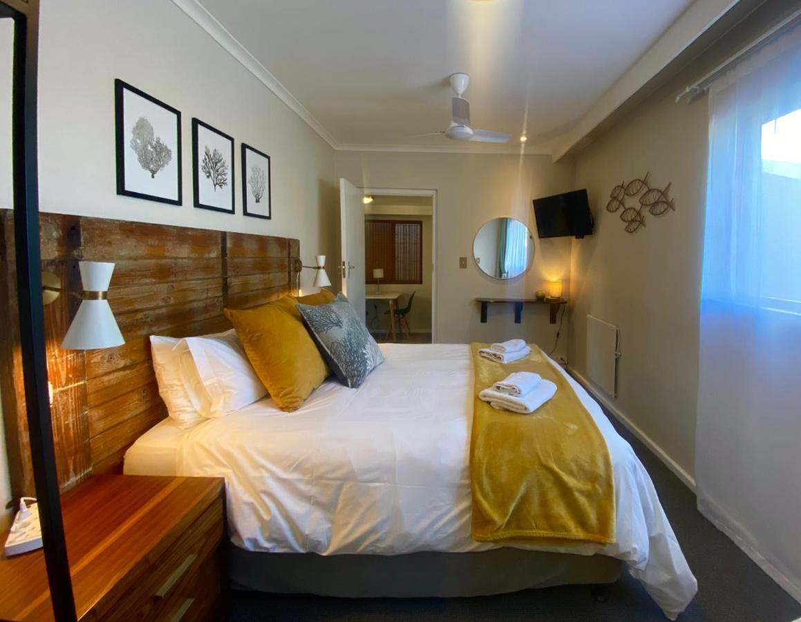 Dolphin Circle Bed And Breakfast Plettenberg Bay Exterior photo